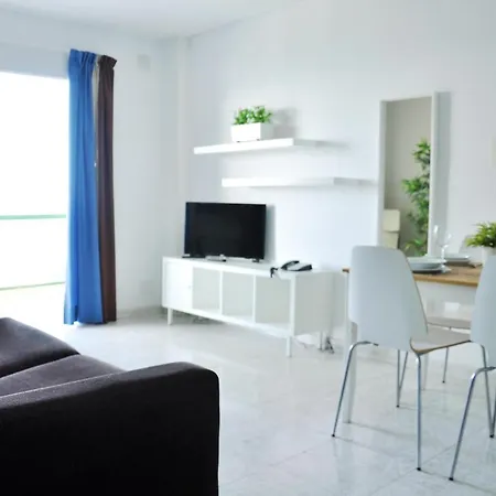 Apartment Comodoro Los Cristianos (Tenerife)